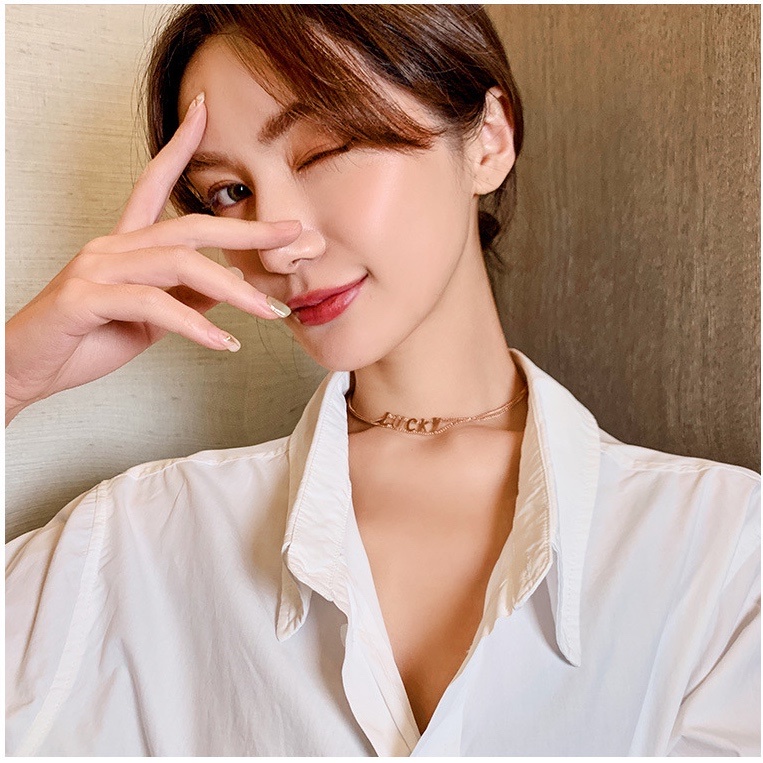 Dây Chuyền Mặt Chữ Lucky Chống Thấm Nước Chống Dị Ứng Thời Trang