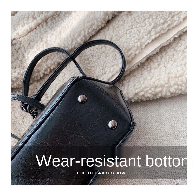 Túi đeo chéo dây kim loại thời trang tinh tế cho nữ