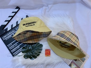 BUCKET 2 mặt BURBERRY - đội 2 mặt