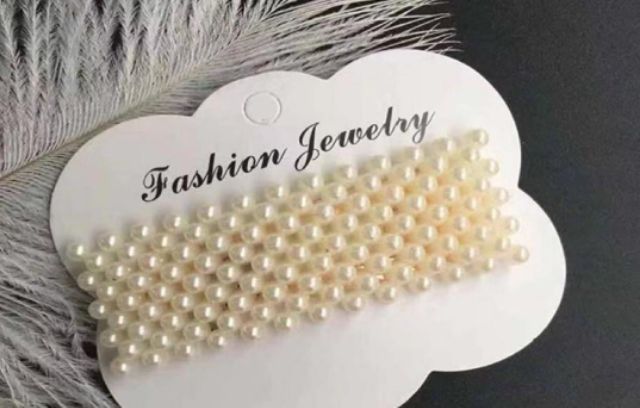 Kẹp tóc đẹp màu trắng