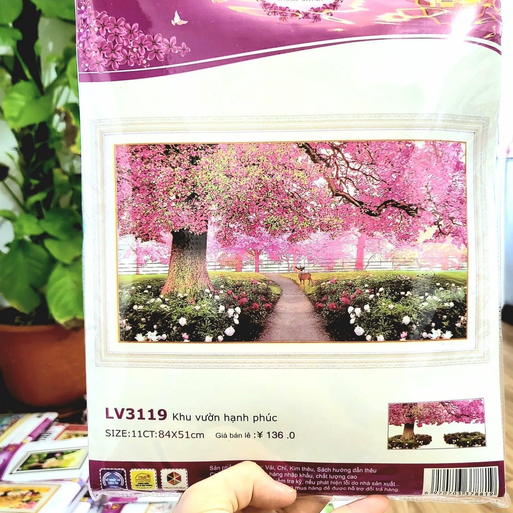 Tranh thêu 3D cây tình yêu KT:84x51cm,tranh chưa thêu.Tặng kéo và xỏ chỉ.