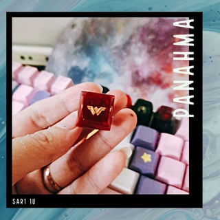 Nút bàn phím SA profile 1u logo DC Wonder Woman Resin Keycap - Nút bàn phím cơ trong suốt logo Wonder Woman