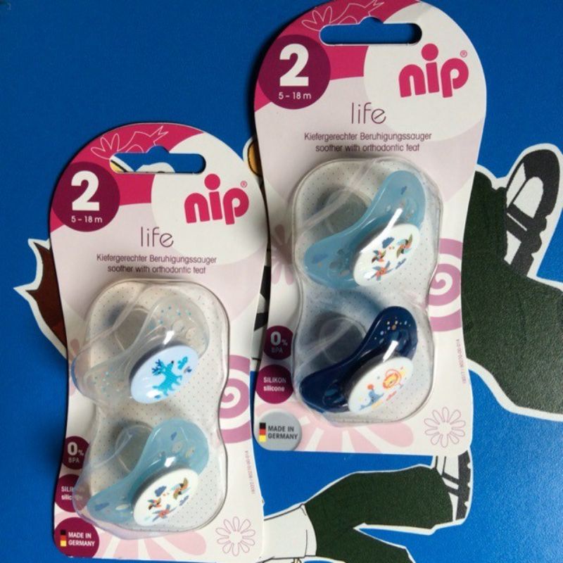 Vỉ 2 ti ngậm / Ty ngậm silicone NIP - Life Sản xuất tại Đức - Số 2 ( cho bé từ 5 tháng - 18 tháng ) không BPA Free