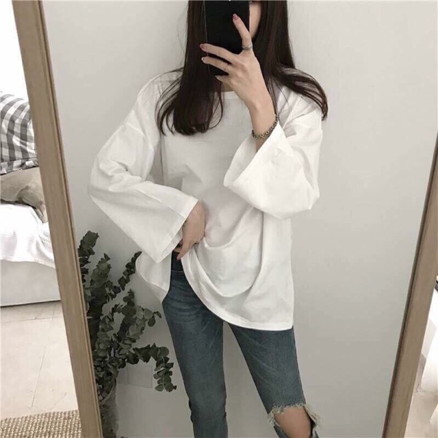 Áo thun tay dài xẻ tà