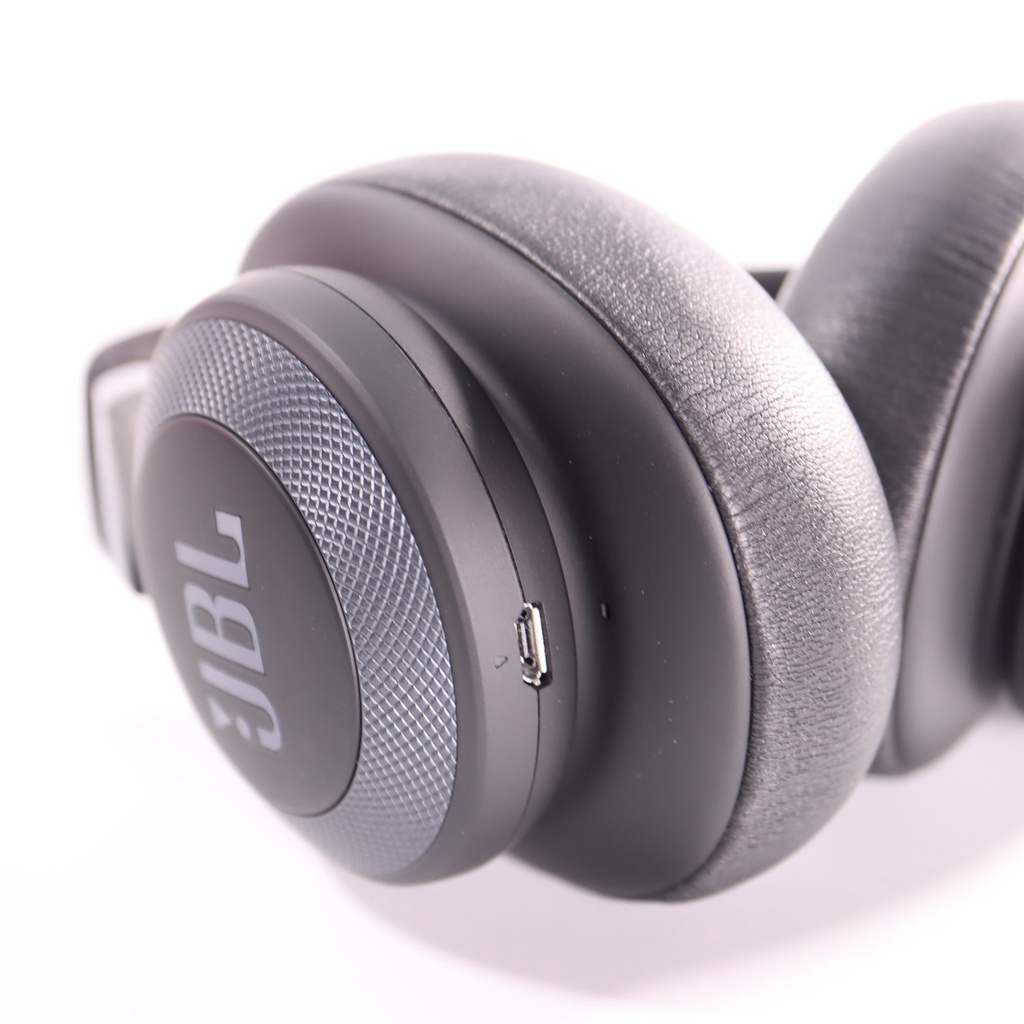 Puki shop / Tai Nghe Bluetooth Chụp Tai JBL E65BTNC ANC - Hàng Chính Hãng - Fullbox - Giá rẻ bất ngờ