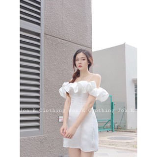 Váy bèo trắng
