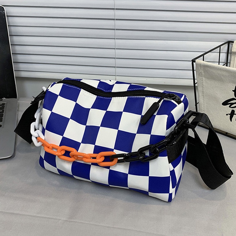 Túi xách đeo chéo IELGY vải nylon sức chứa lớn họa tiết caro trắng đen phong cách Hàn Quốc thời trang cho nữ