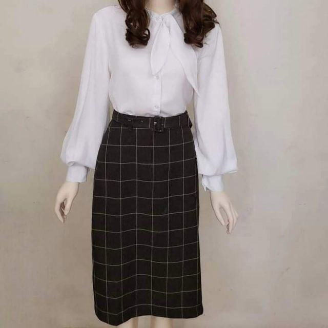Chân váy dạ chữ A