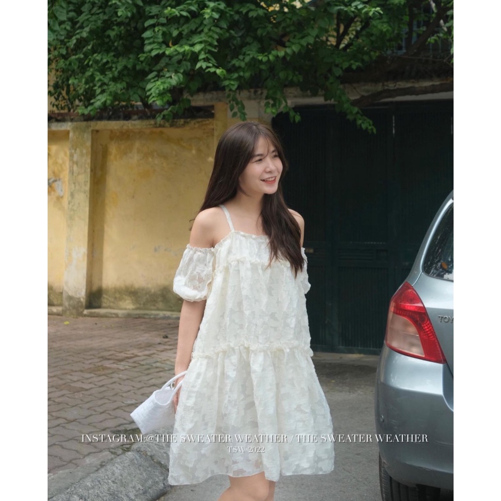 Váy babydoll trễ vai hoa nổi xòe rộng chữ A form đẹp mùa hè 2022 Kozoda D59