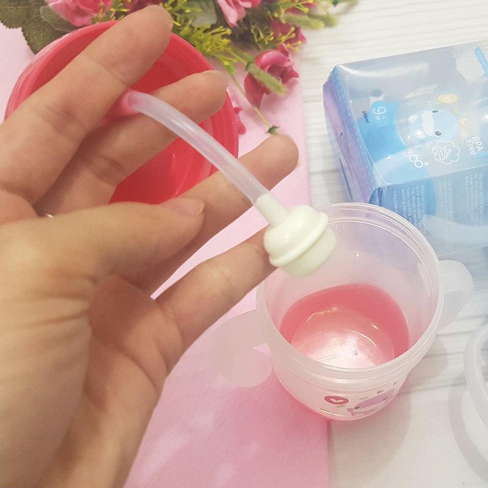 Cốc Tập Uống Kuku Kèm Ống Hút Silicone Siêu Mềm - 4712702870787