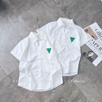 Áo sơ mi nữ trắng cộc tay in túi PRA