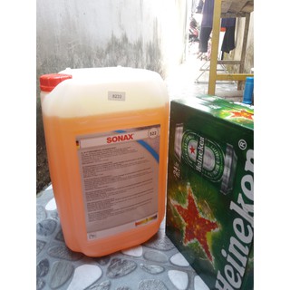 Xà Phòng Rửa Xe Sonax 5L ( Sang Chiếc Từ Can 25L)