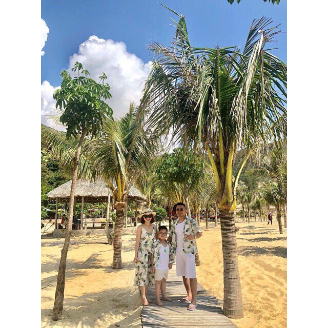 Set áo váy đi biển gia đình - chất đũi mềm mát siêu đẹp | BigBuy360 - bigbuy360.vn