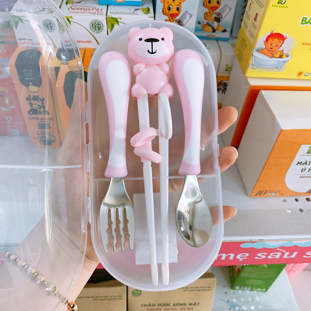 Bộ thìa nĩa đũa tập ăn cao cấp cho bé Unmei 🍖🌸 Set đũa muỗng ăn dặm hình gấu Unmei - Có kèm hộp đựng
