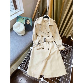 Áo mangto Burberry