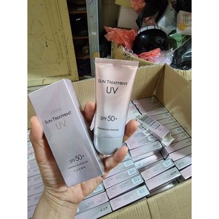 Kem Chống Nắng UV.