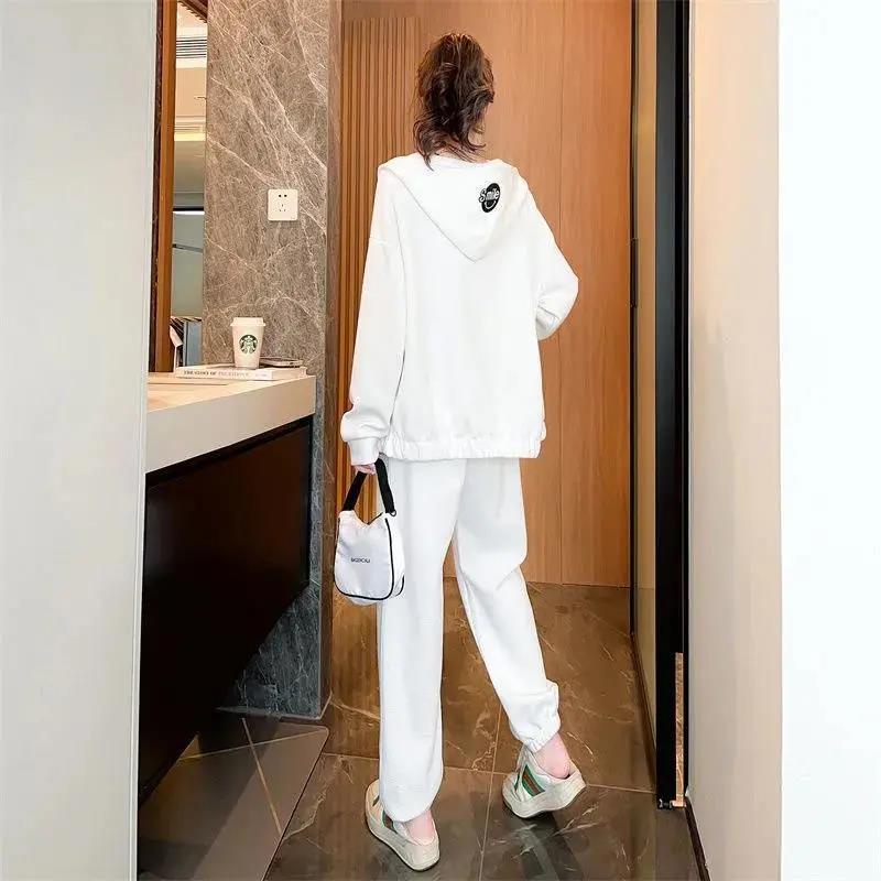 Set quần áo thể thao thời trang năng động cho nữ