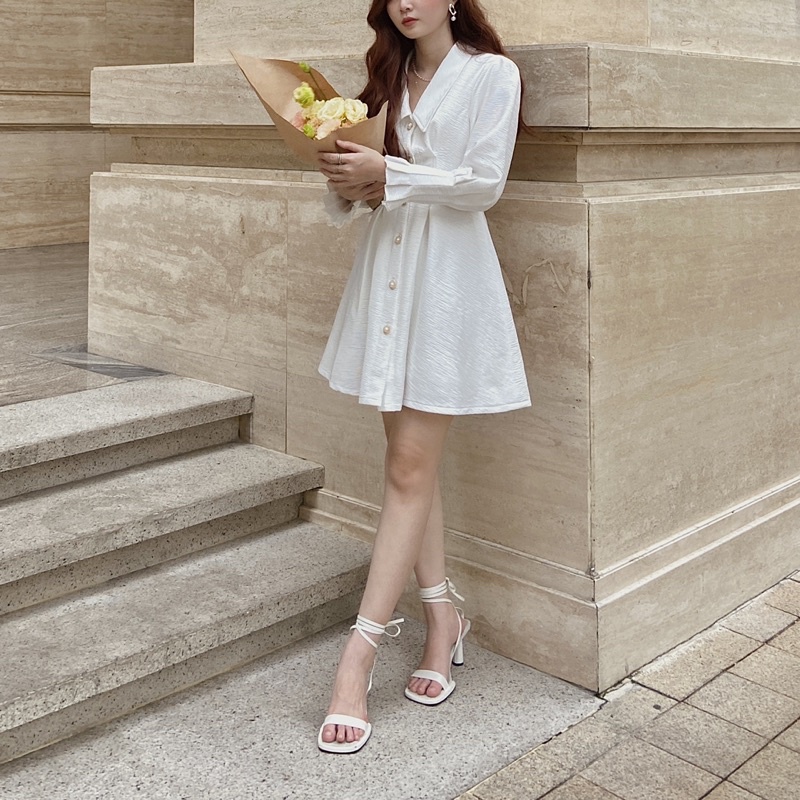 Đầm thiết kế tiểu thư LAMUSE dáng ngắn phối nút cổ điển (Pearl Dress) | BigBuy360 - bigbuy360.vn