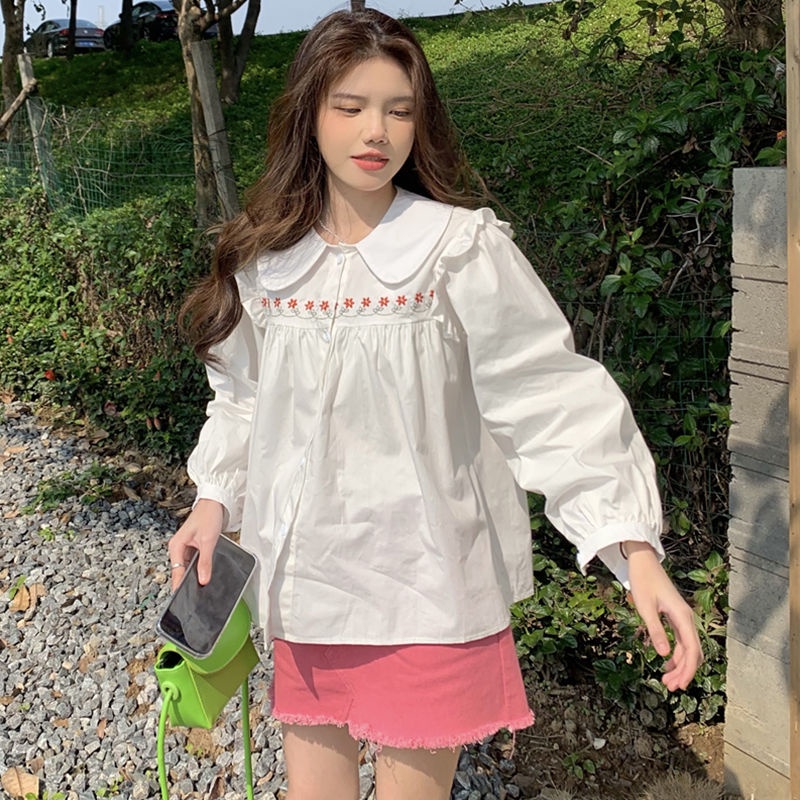 Áo Sơ Mi Trắng Tay Dài Cổ Búp Bê Thêu Họa Tiết Tai Bèo Phong Cách Hàn Quốc Mẫu Mới Thời Trang Cho Nữ