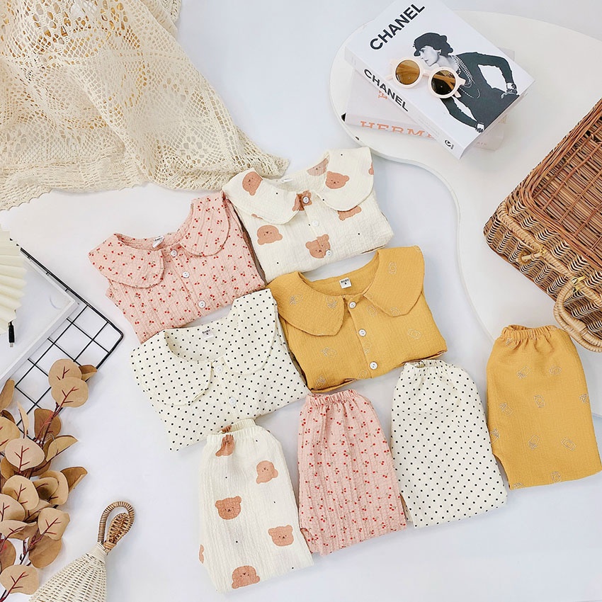 Bộ Quần Áo Dài Tay Thu Đông Cổ Bèo Vải Xốp Dễ Thương Cho Bé Từ 8-20kg Mã DT40