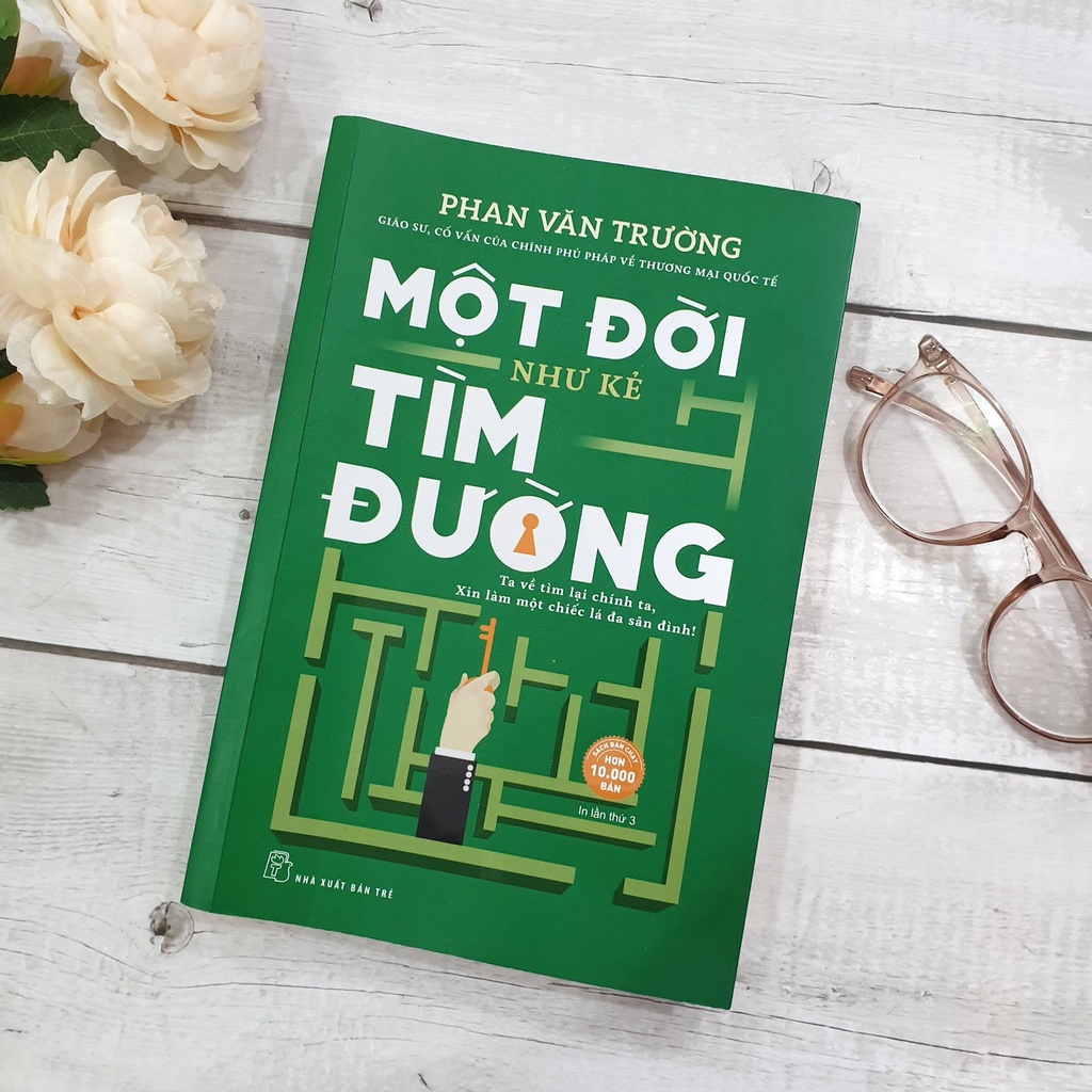 Sách - Một Đời Như Kẻ Tìm Đường - Phan Văn Trường