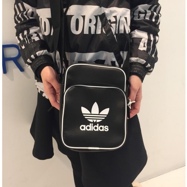 (HÀNG XUẤT XỊN) Túi đeo chéo Mini Bag Siêu chống nước B5585 Vintage Mini Bag BLACK BK2132