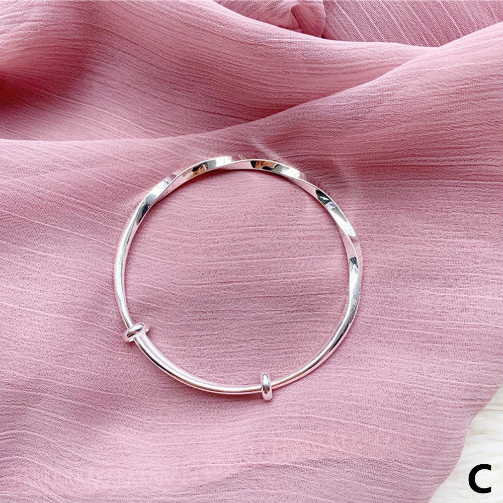 Vòng Tay Hở Điều Chỉnh Được Mặt Quả Cầu Pha Lê Kim Cương Cổ Điển Thời Trang Cho Nữ