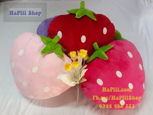 Gối handmade trái dâu cao cấp. | BigBuy360 - bigbuy360.vn