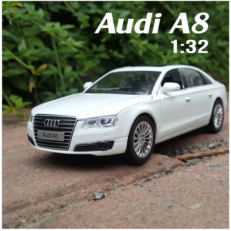 Mô hình xe Audi A8 bằng kim loại xe mở cửa có đèn và âm thanh tỉ lệ 1:32