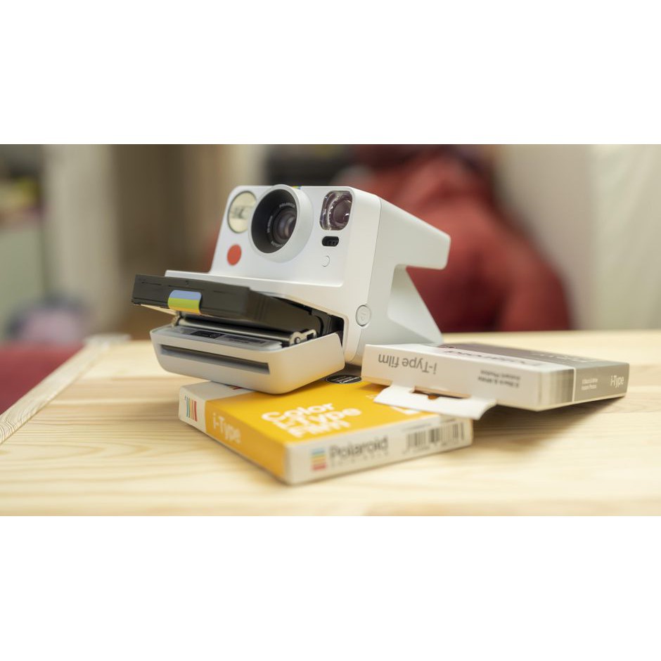 Polaroid Now Camera - Máy chụp ảnh lấy ngay Polaroid Now