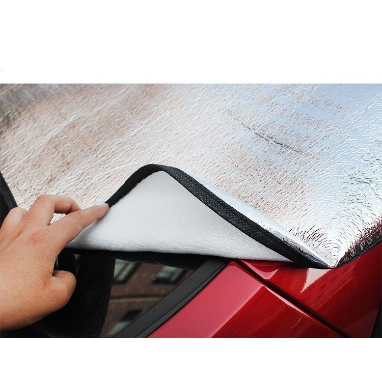 Tấm chắn che nắng kính lái ô tô