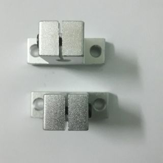 Gá kẹp trục phi 8
