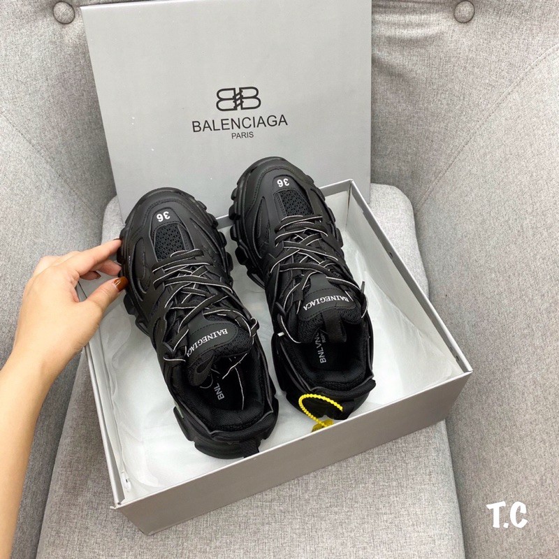 Giày thể thao balen fullbox