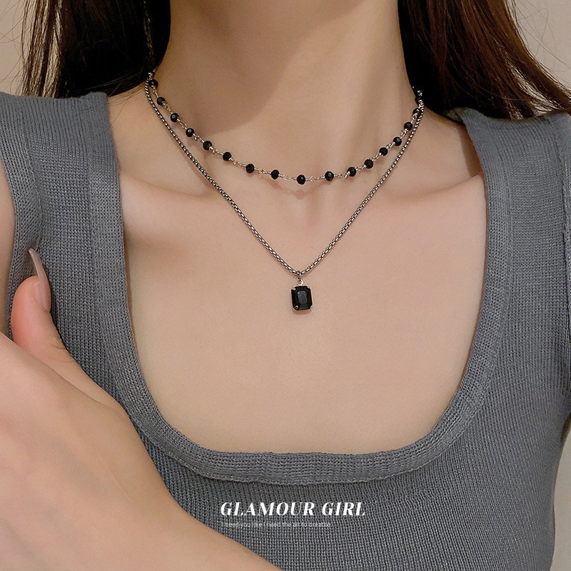 Vòng Cổ 2 Lớp Đính Hạt Đen Sang Trọng