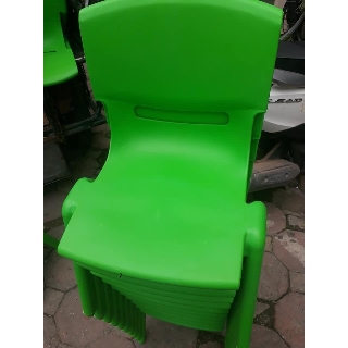 Ghế nhựa cho bé