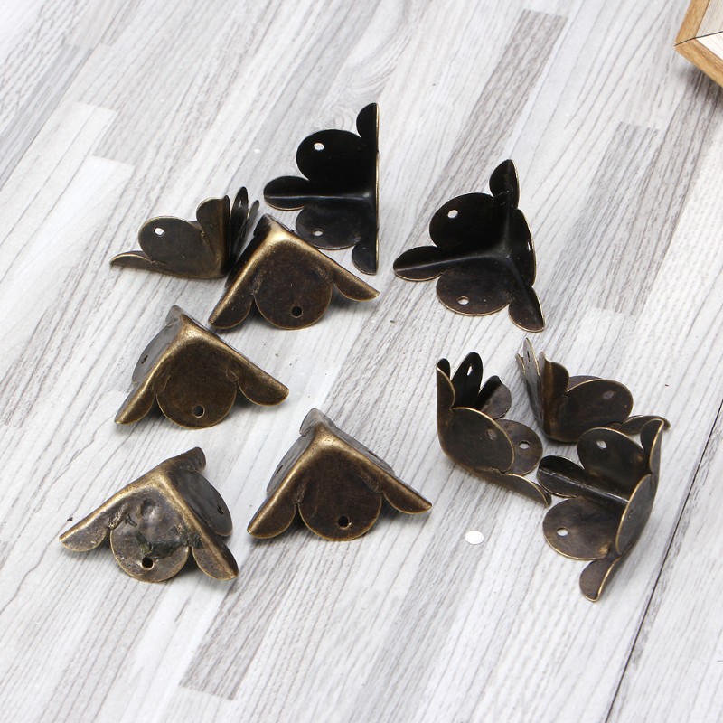 Set 10 Ốp Góc Hộp Quà Bằng Đồng Cổ Điển