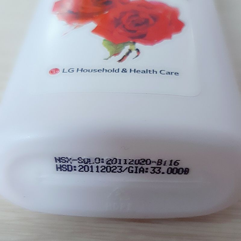 SỬA TẮM HOA ANH ĐÀO, HOA HỒNG, IRICH Double Rich Love 200g, 130g Cty LG VINA Tem giá: 44.000đ