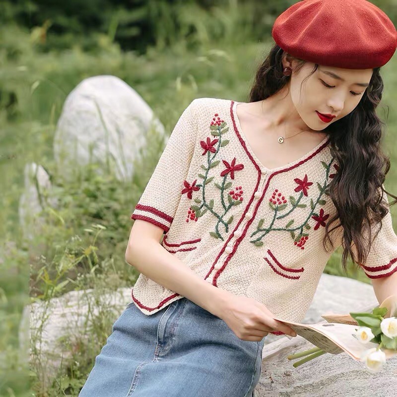 [ORDER] Áo len croptop thêu hoa vintage Umji GFriend_ảnh thật cuối