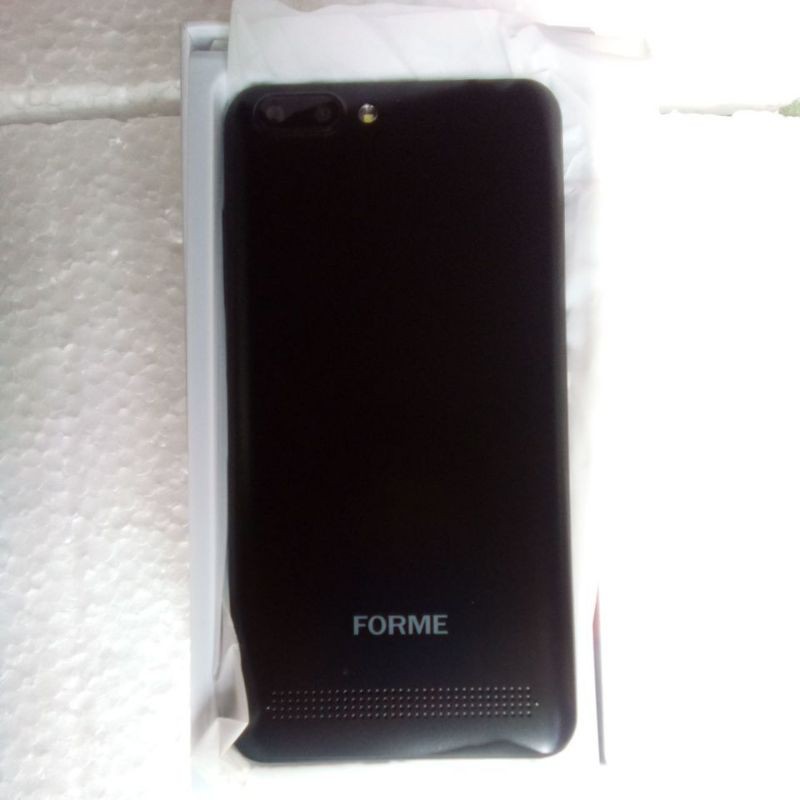 Điện thoại Forme ( màu đen) A77 (R7 ) mới 2020 ,RAM1G- ROM8G mới nguyên seal 100%.