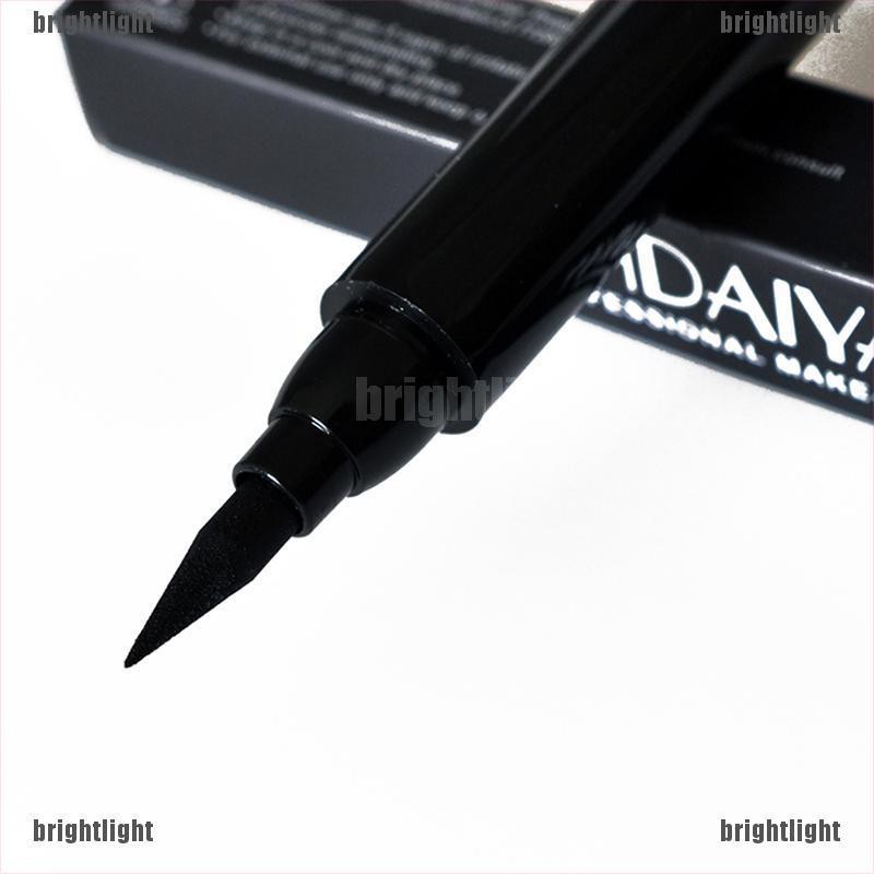 (Hàng Mới Về) Bút Kẻ Mắt Nước Màu Đen Và Lâu Trôi Hình Mèo