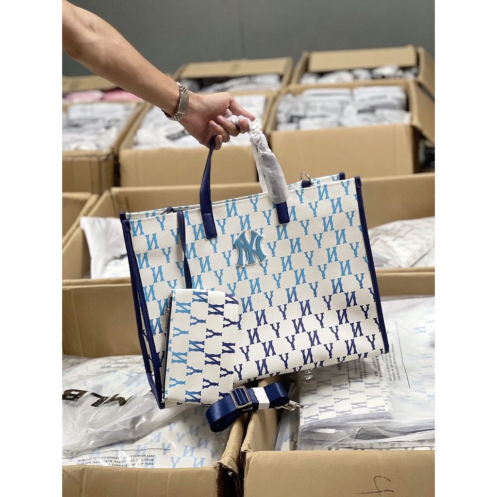 Túi Tote MLB Monogram Gradation New York