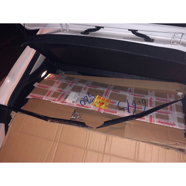 Ốp cốp sau Mazda 3 sedan