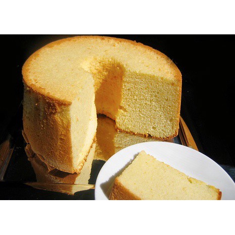 Bột bánh bông lan nướng 320 Mikko 200g