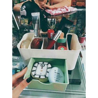 Kệ mỹ phẩm nhựa mini