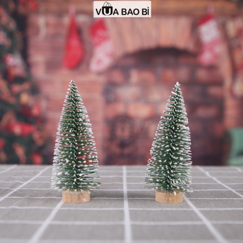 Cây thông lá kim mini 11cm trang trí Giáng sinh để bàn, phụ kiện quà tặng Noel