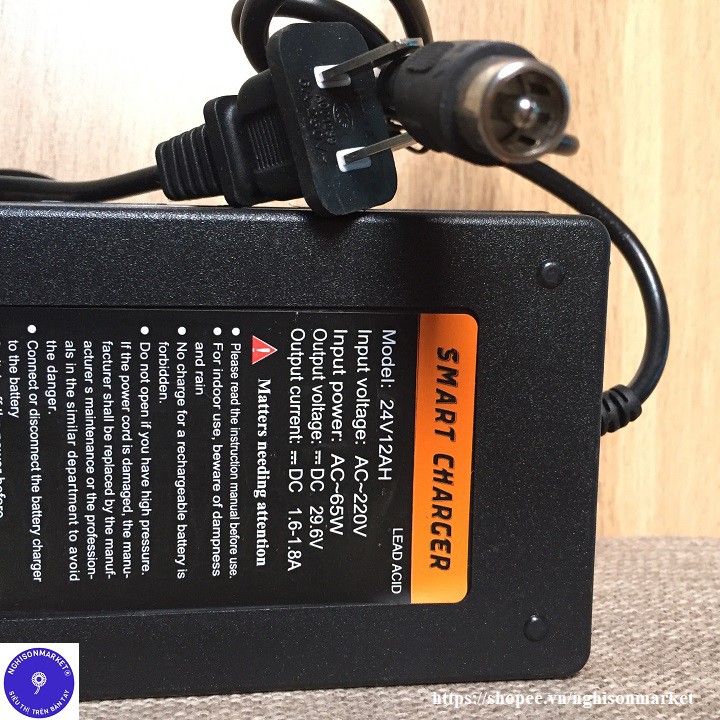 Sạc xe đạp điện 24v sạc 2 bình Ắc qui giắc Tròn hoặc Vuông