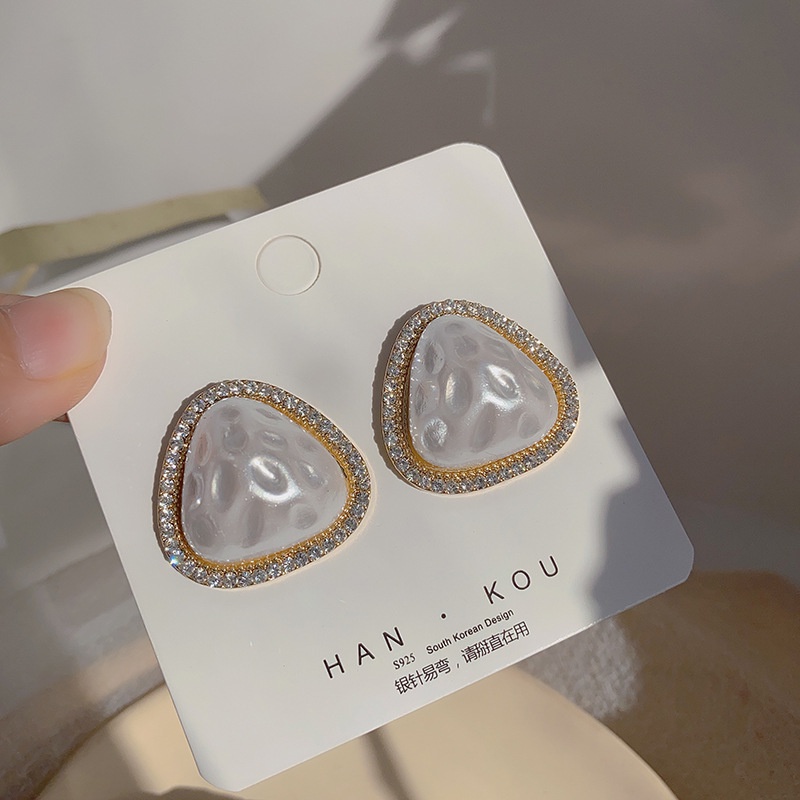 Khuyên Tai Nữ Đính Ngọc Thời Trang Hàn