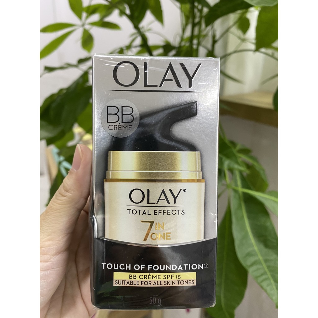 KEM TRANG ĐIỂM OLAY TOTAL EFFECTS BB CREAM 7 IN ONE TOUCH OF FOUDATION SPF15 50G