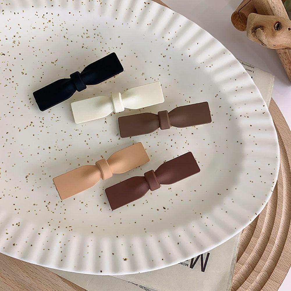 Kẹp Tóc Hình Nơ Bằng Acrylic Đơn Giản Cho Nữ