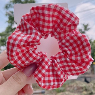 Scrunchies cột tóc caro